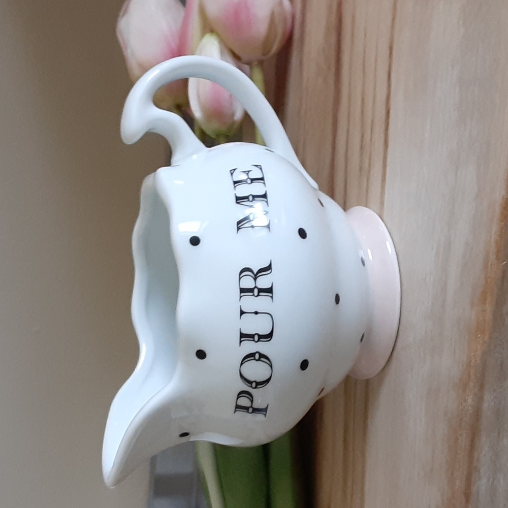 Ellen Studio London Magenta Pour Me White Black Dotted Pink Footed Creamer 8 oz